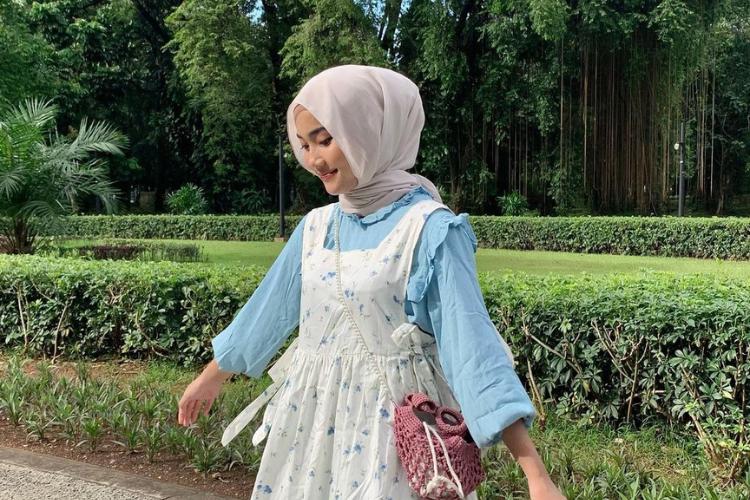 7 Gaya Gamis Muda Ala Korea yang Wajib Dicoba