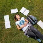 4 Zodiak Dikenal Paling Cerdas Namun Juga Sangat Malas