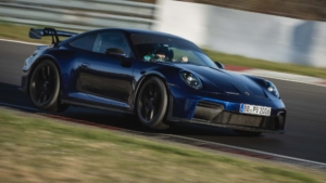 Porsche 911 GT3 2025 adalah Mobil Manual Tercepat di Nürburgring