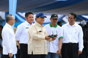 Presiden Prabowo Sebar Bibit Padi Pakai Drone di Ogan Ilir
